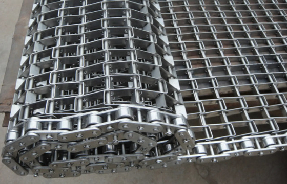 Various Conveyors Flat Wire Mesh Belt , Ss Wire Mesh Conveyor Belt In Petroleum